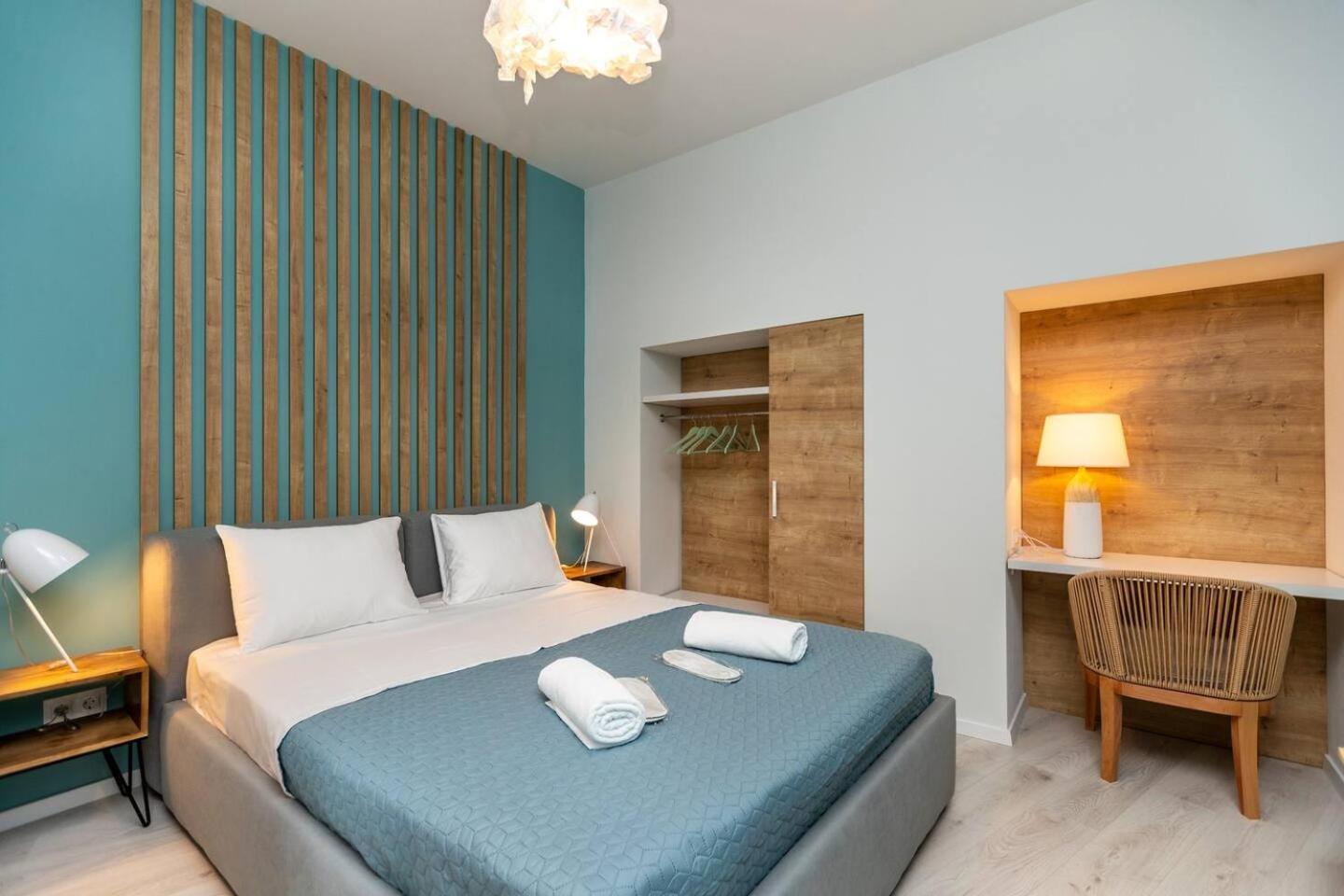 Modern Studio Near Rustaveli Ave - By Wehost Tbilissi Extérieur photo